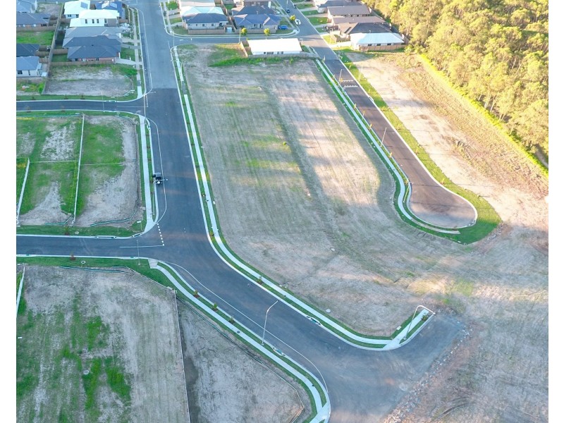L51 Waller Road, Park Ridge QLD 4125