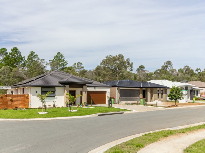 4 (Lot 3) Fiveways Circuit, Park Ridge QLD 4125