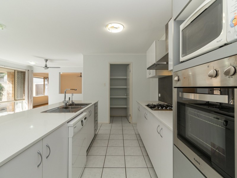 25 Brushwood Circuit, Forest Lake QLD 4078