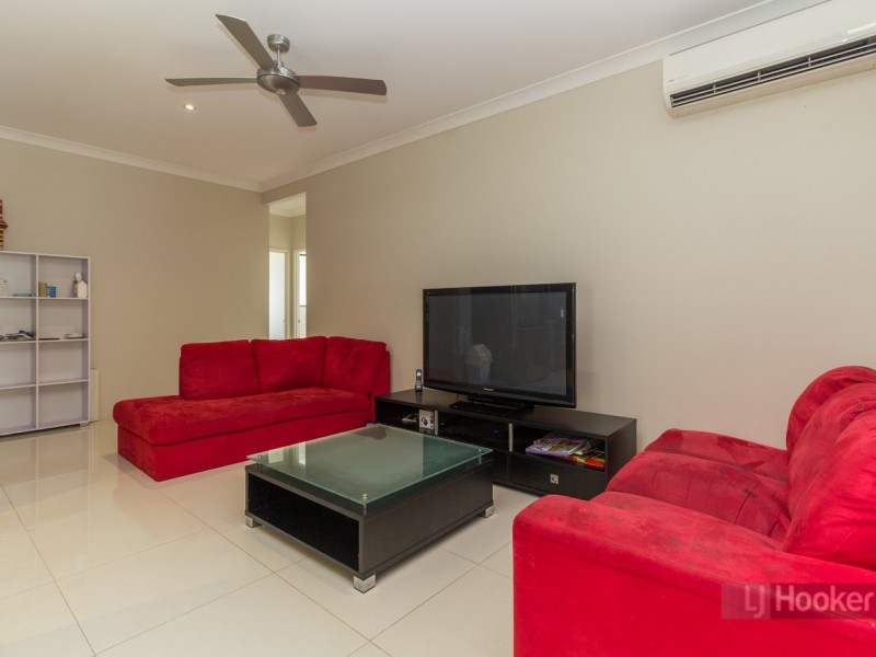 1 Quartz Close, Greenbank QLD 4124