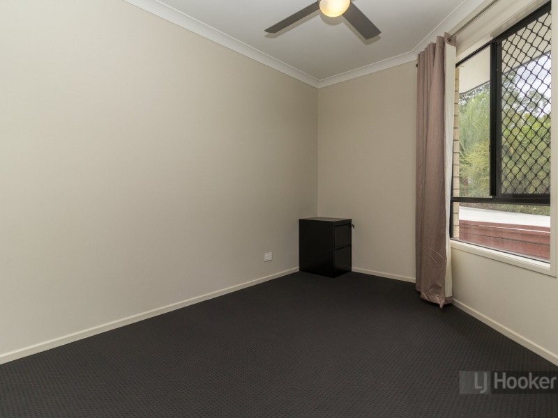 1 Quartz Close, Greenbank QLD 4124