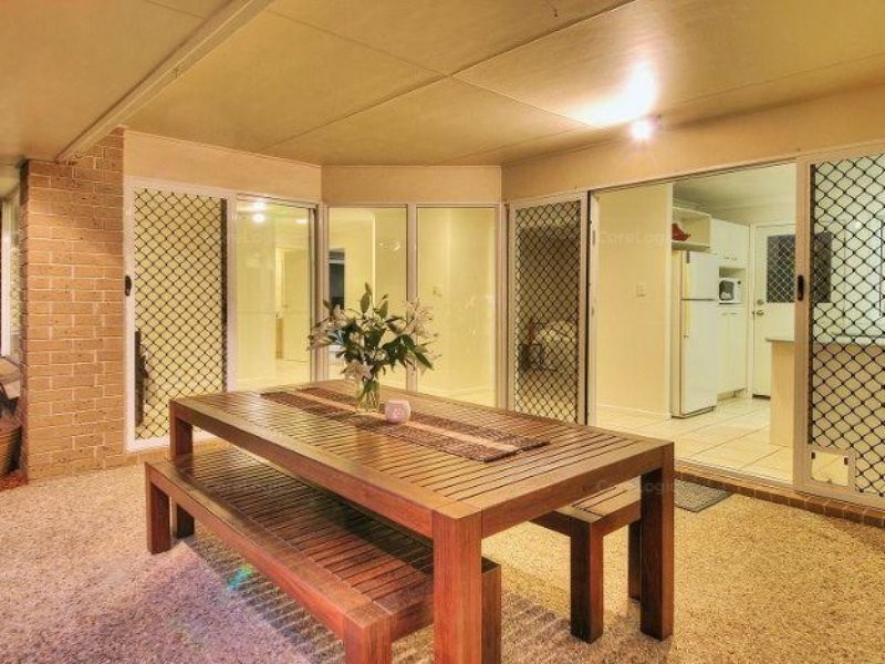 10 Serrata Circuit, Forest Lake QLD 4078