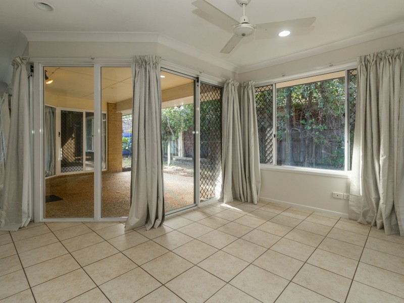 10 Serrata Circuit, Forest Lake QLD 4078