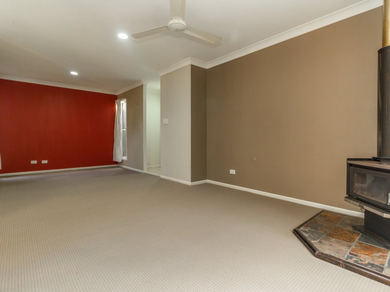 10 Serrata Circuit, Forest Lake QLD 4078
