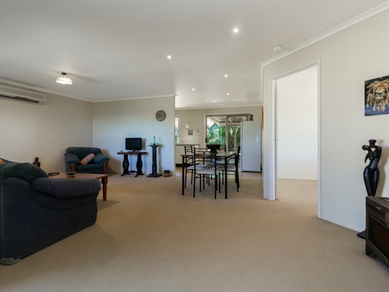 11 Front Court, Marsden QLD 4132