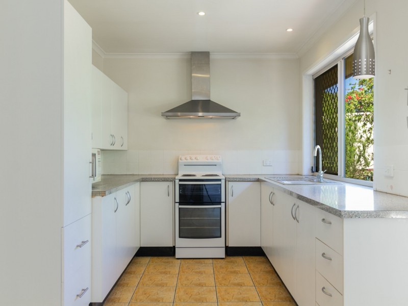 11 Front Court, Marsden QLD 4132