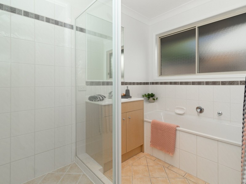 11 Front Court, Marsden QLD 4132