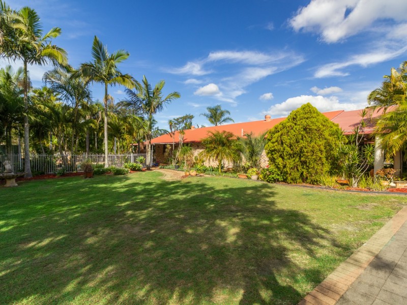 142 Talinga Drive, Park Ridge QLD 4125