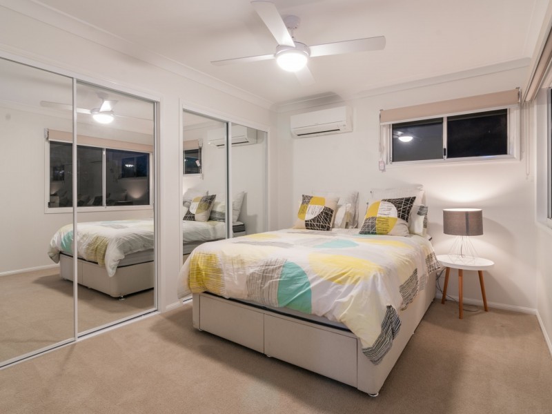 88-90 Merluna Road, Park Ridge South QLD 4125