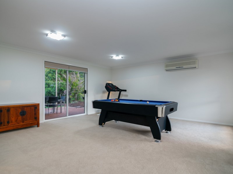 88-90 Merluna Road, Park Ridge South QLD 4125