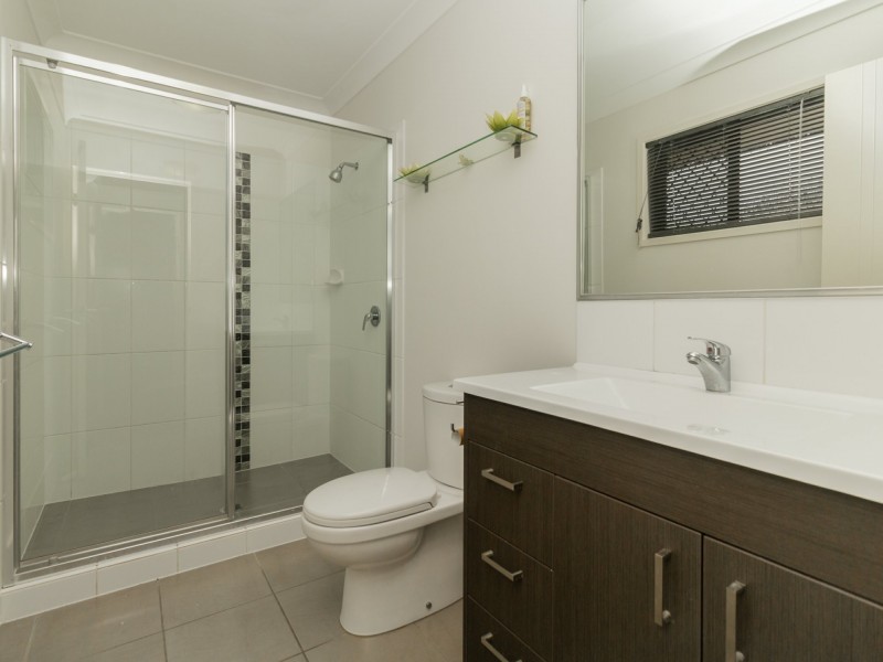 74A Redgum Drive, Regents Park QLD 4118