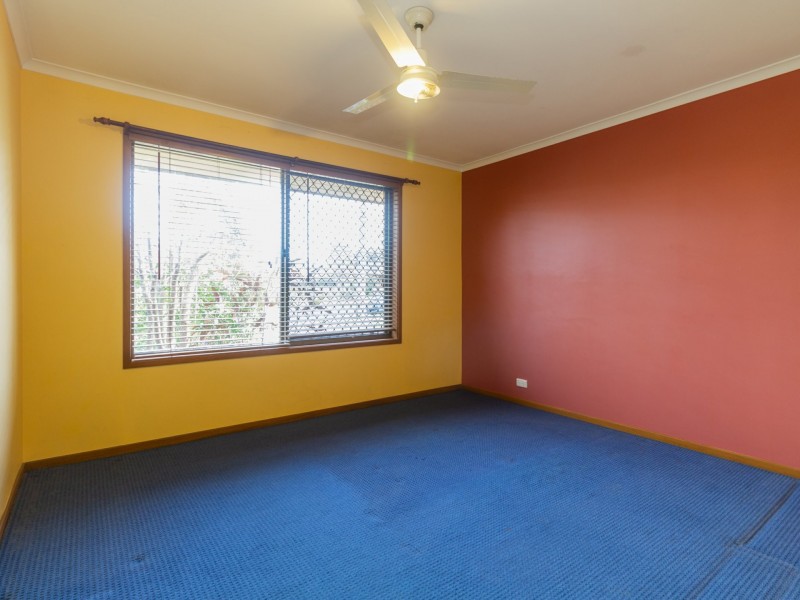 96 Estramina Road, Regents Park QLD 4118