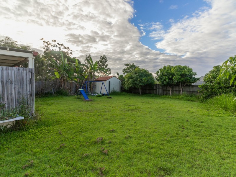 96 Estramina Road, Regents Park QLD 4118