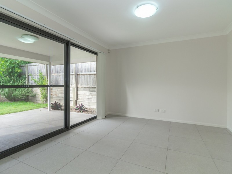 11 The Avenue, Heathwood QLD 4110