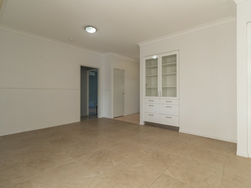 12 Edenlea Drive, Meadowbrook QLD 4131