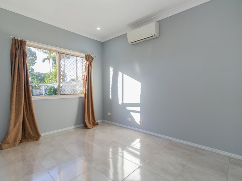 12 Edenlea Drive, Meadowbrook QLD 4131