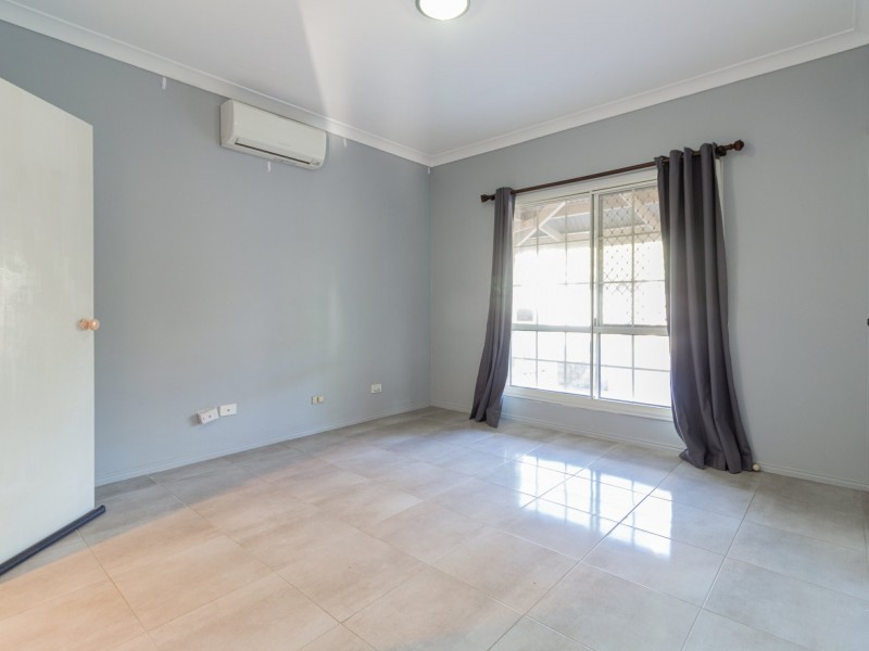 12 Edenlea Drive, Meadowbrook QLD 4131