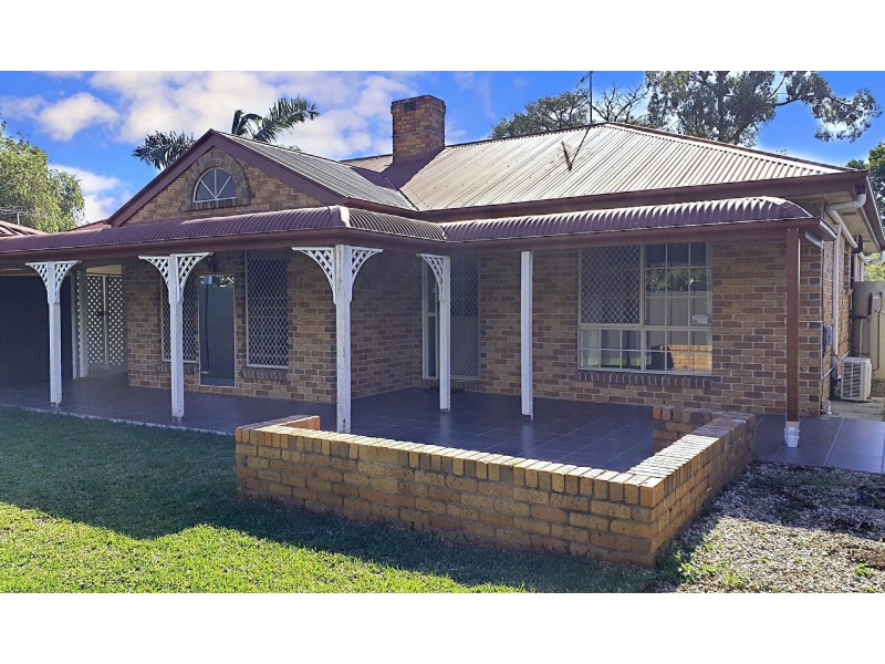 12 Edenlea Drive, Meadowbrook QLD 4131
