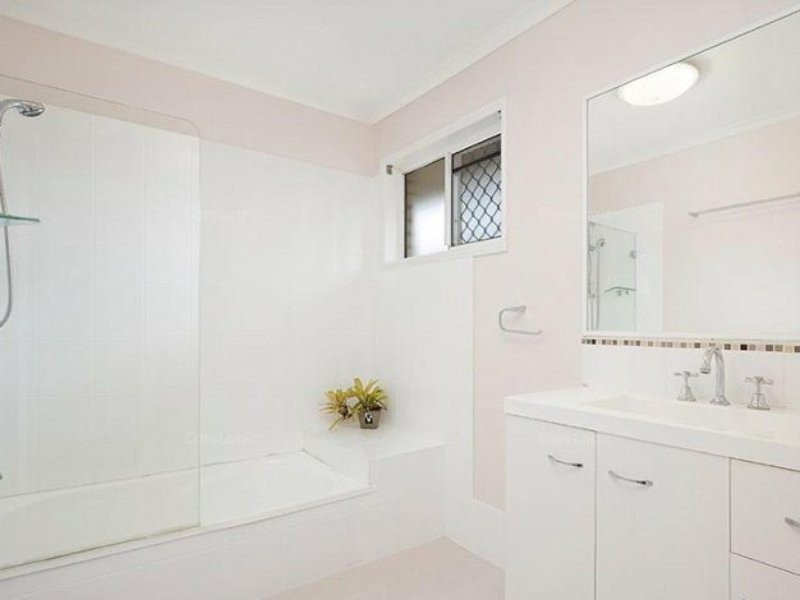 10/99 Barbaralla Drive, Springwood QLD 4127