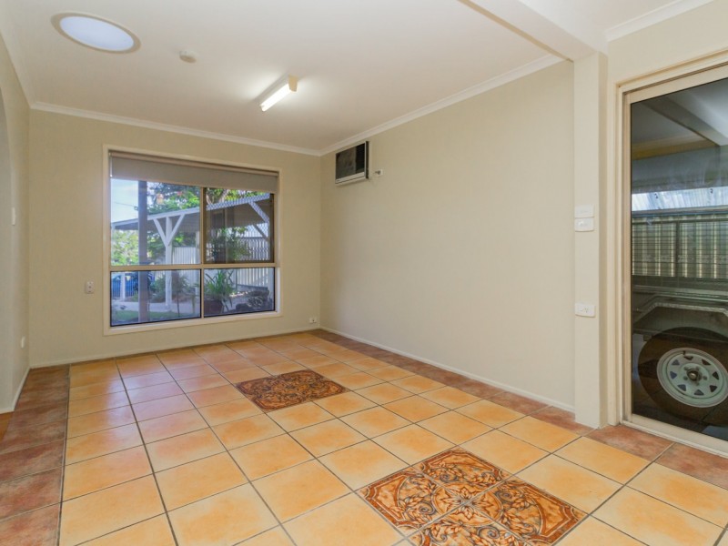6 Olea Court, Crestmead QLD 4132