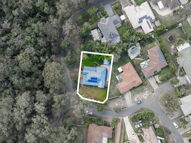 2 Cambridge Crescent, Forest Lake QLD 4078