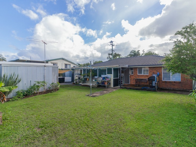 12 Paperbark Street, Crestmead QLD 4132