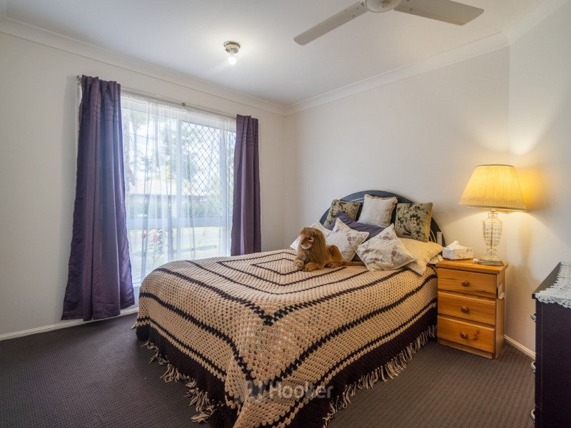 4 Bron Court, Loganlea QLD 4131