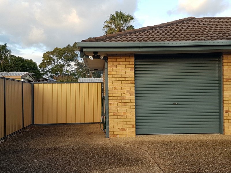 11 Stangate Street,, Hillcrest QLD 4118