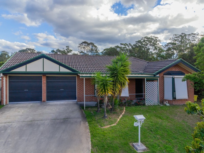 27 Lakeview Drive, Logan Reserve QLD 4133