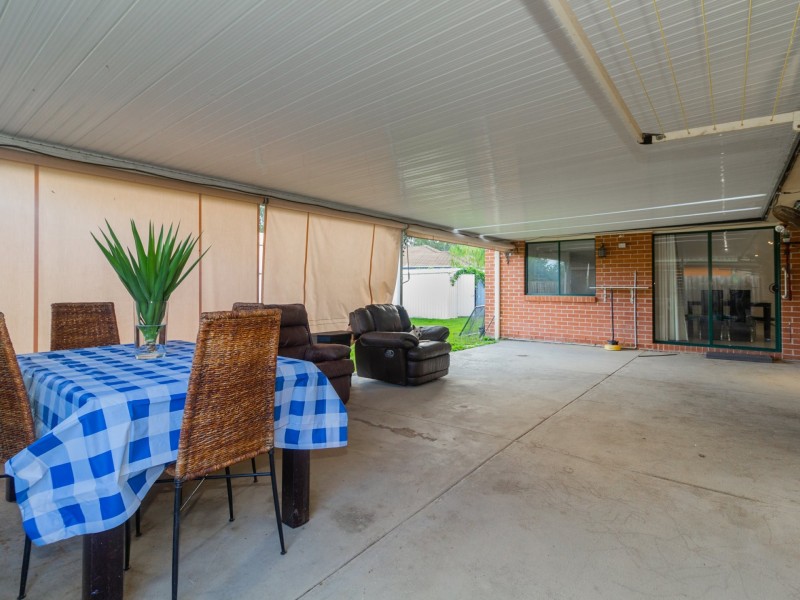 27 Lakeview Drive, Logan Reserve QLD 4133
