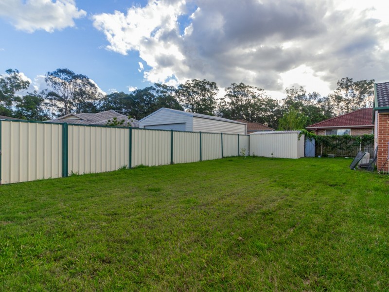 27 Lakeview Drive, Logan Reserve QLD 4133