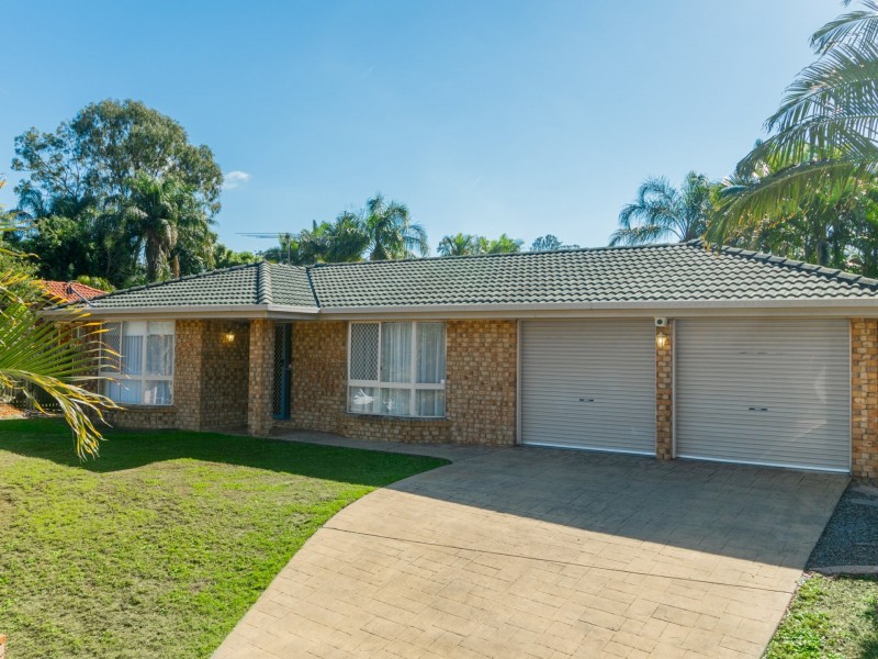 52 Gordonia Drive, Regents Park QLD 4118