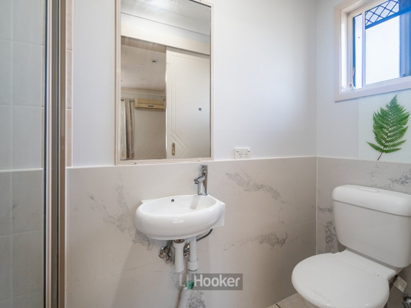 302 Middle Road, Boronia Heights QLD 4124