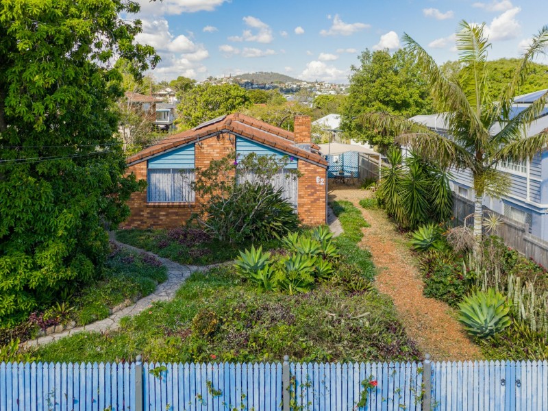 62 Crump Street, Holland Park West QLD 4121