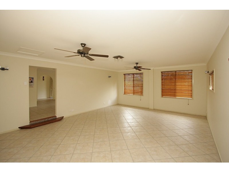 18 Hunter Road, Boronia Heights QLD 4124