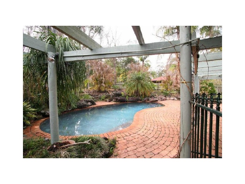 225 Forestdale Drive, Forestdale QLD 4118