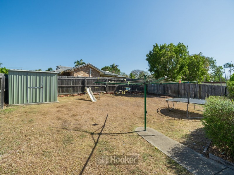 5 Mooloolah Court, Hillcrest QLD 4118