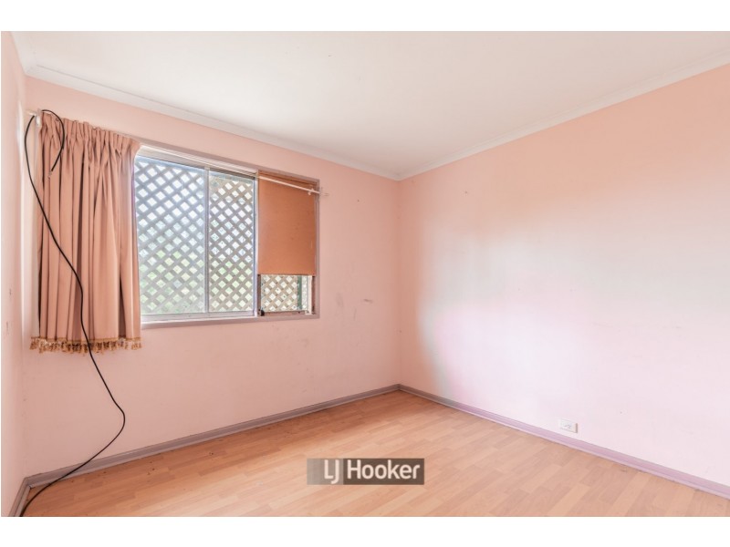 11 Lennox Court, Logan Central QLD 4114