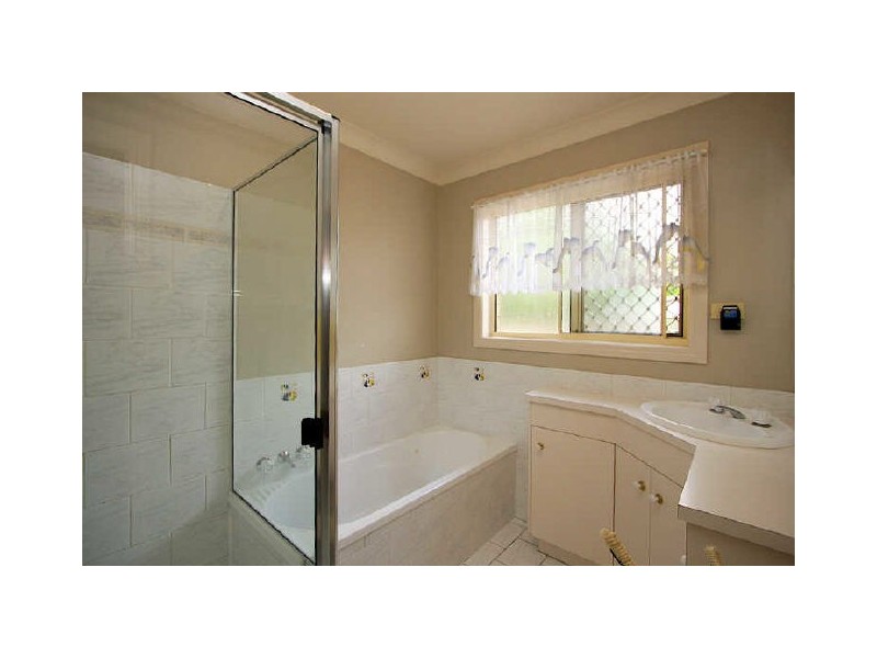 49 Furzer Street, Browns Plains QLD 4118