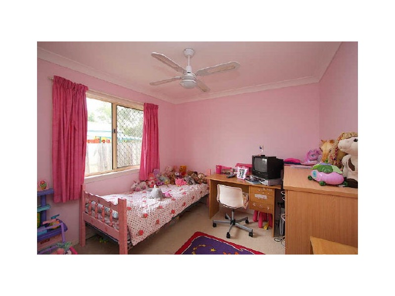 49 Furzer Street, Browns Plains QLD 4118