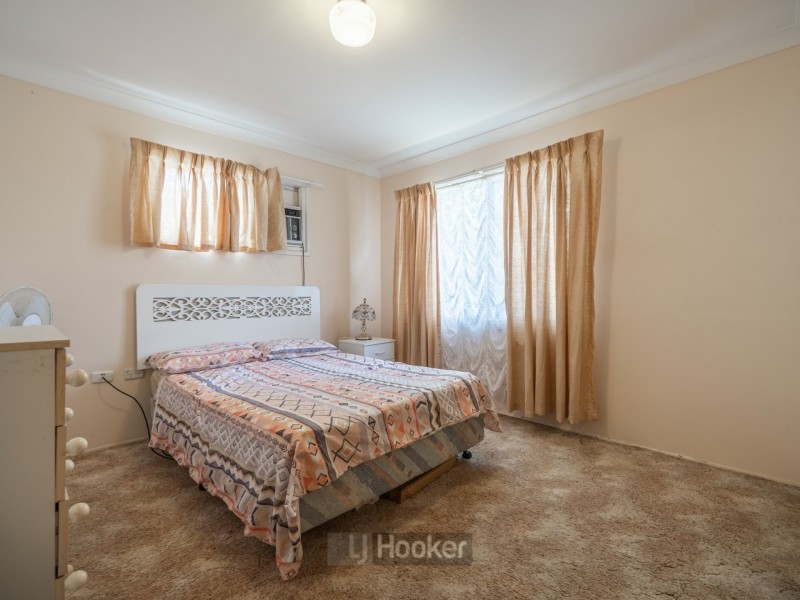 6 Tulong Street, Crestmead QLD 4132