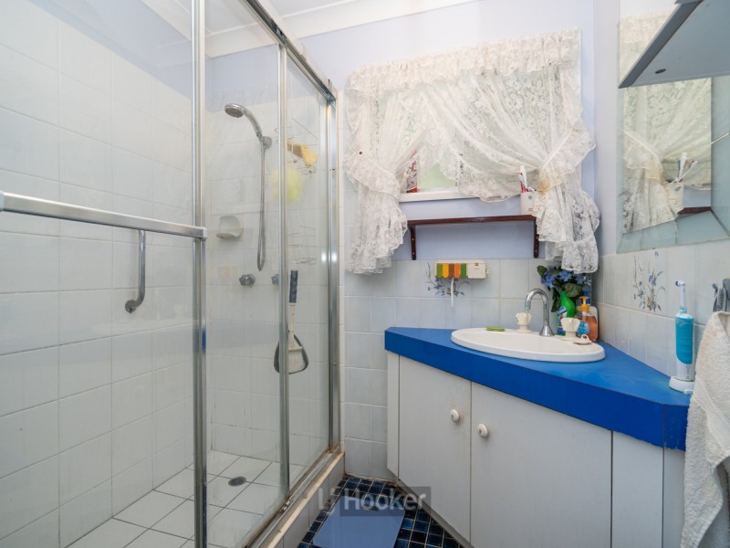 6 Tulong Street, Crestmead QLD 4132