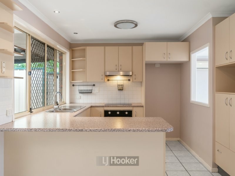 4 Kilby Street, Crestmead QLD 4132