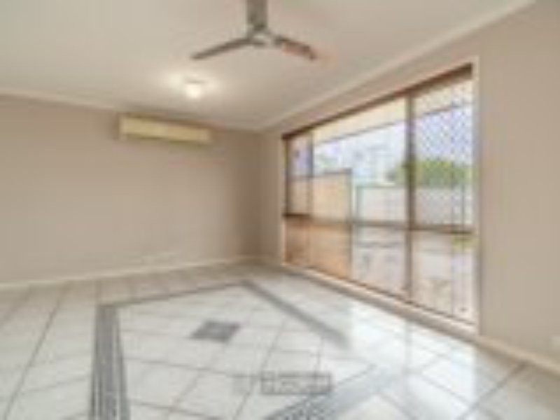 4 Kilby Street, Crestmead QLD 4132