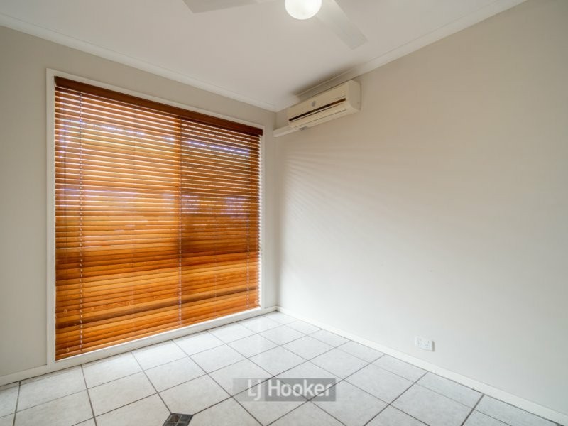 4 Kilby Street, Crestmead QLD 4132