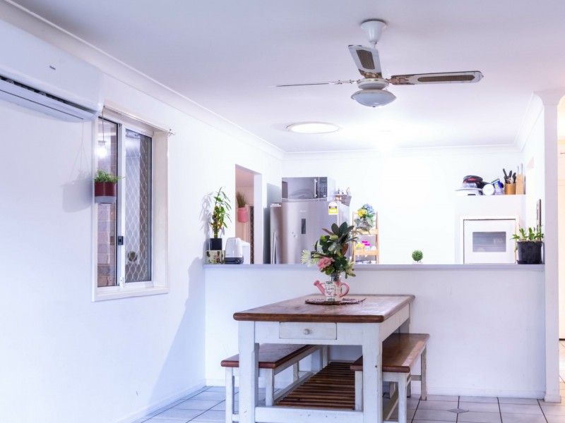 12 Ethion Drive, Regents Park QLD 4118