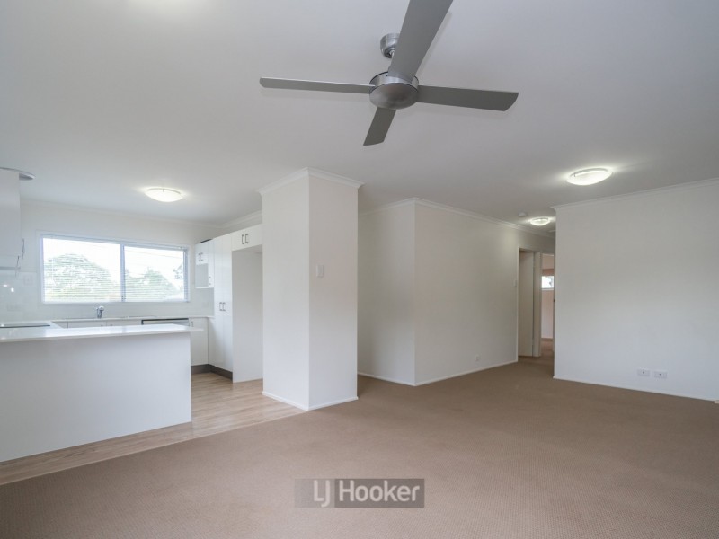 10 Beelong Street, Crestmead QLD 4132