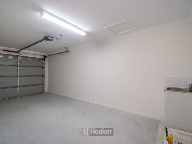 41A Bloomfield Avenue, Park Ridge QLD 4125