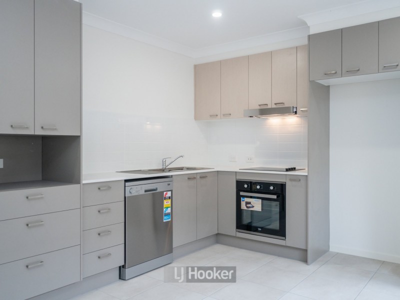 41B Bloomfield Avenue, Park Ridge QLD 4125
