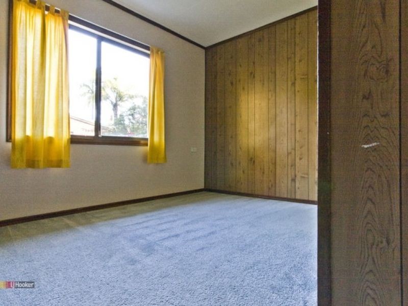 101 Conifer Street, Hillcrest QLD 4118